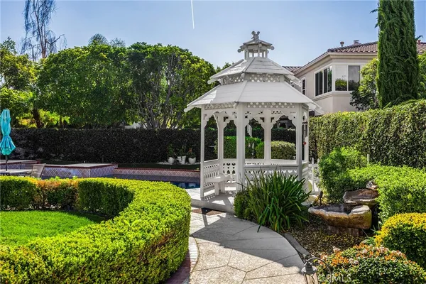 $1,925,000 | 5478 Edgewood Drive, La Verne, CA 91750