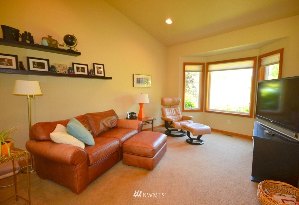 3763 Aldergrove Road Ferndale, WA 98248 - Photo 22 of 24