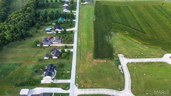 $34,900 | 40 Witt Mill Road, Jerseyville, IL 62052