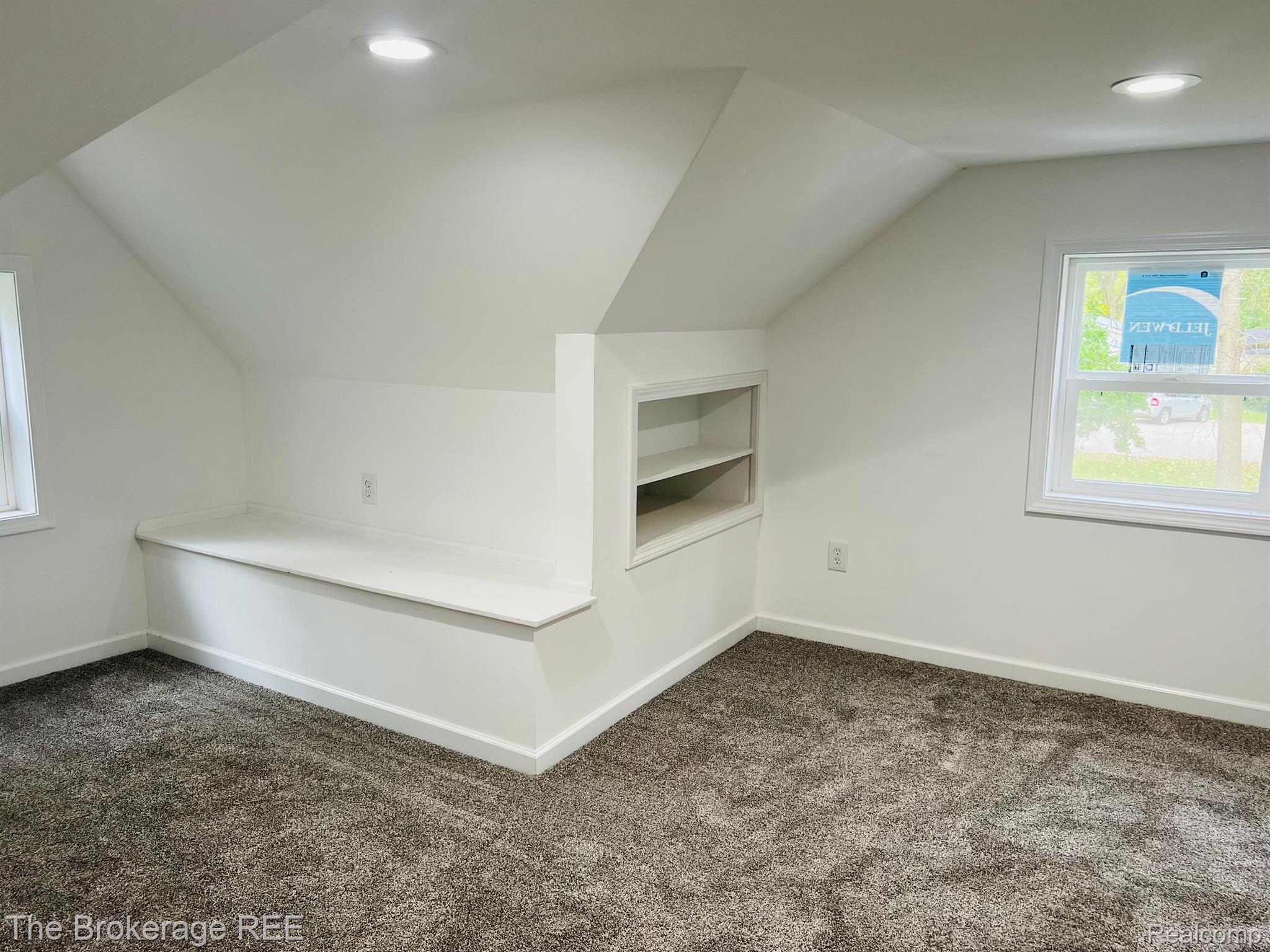 1242 Gabel Road Saginaw, MI 48601 - Photo 18 of 21 Gallery Image 18