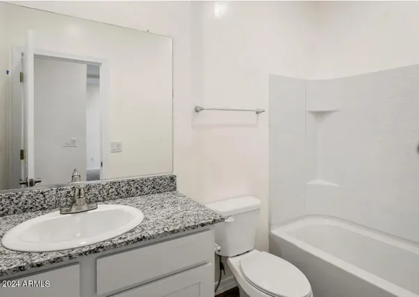 $1,750 | 16520 North Greasewood Street, Unit 3, Surprise, AZ 85378