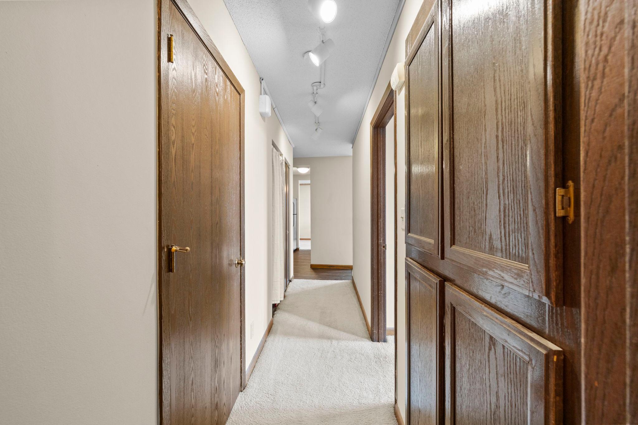 1181 Edgcumbe Road, Unit 1712 St. Paul, MN 55105 - Photo 29 of 63
