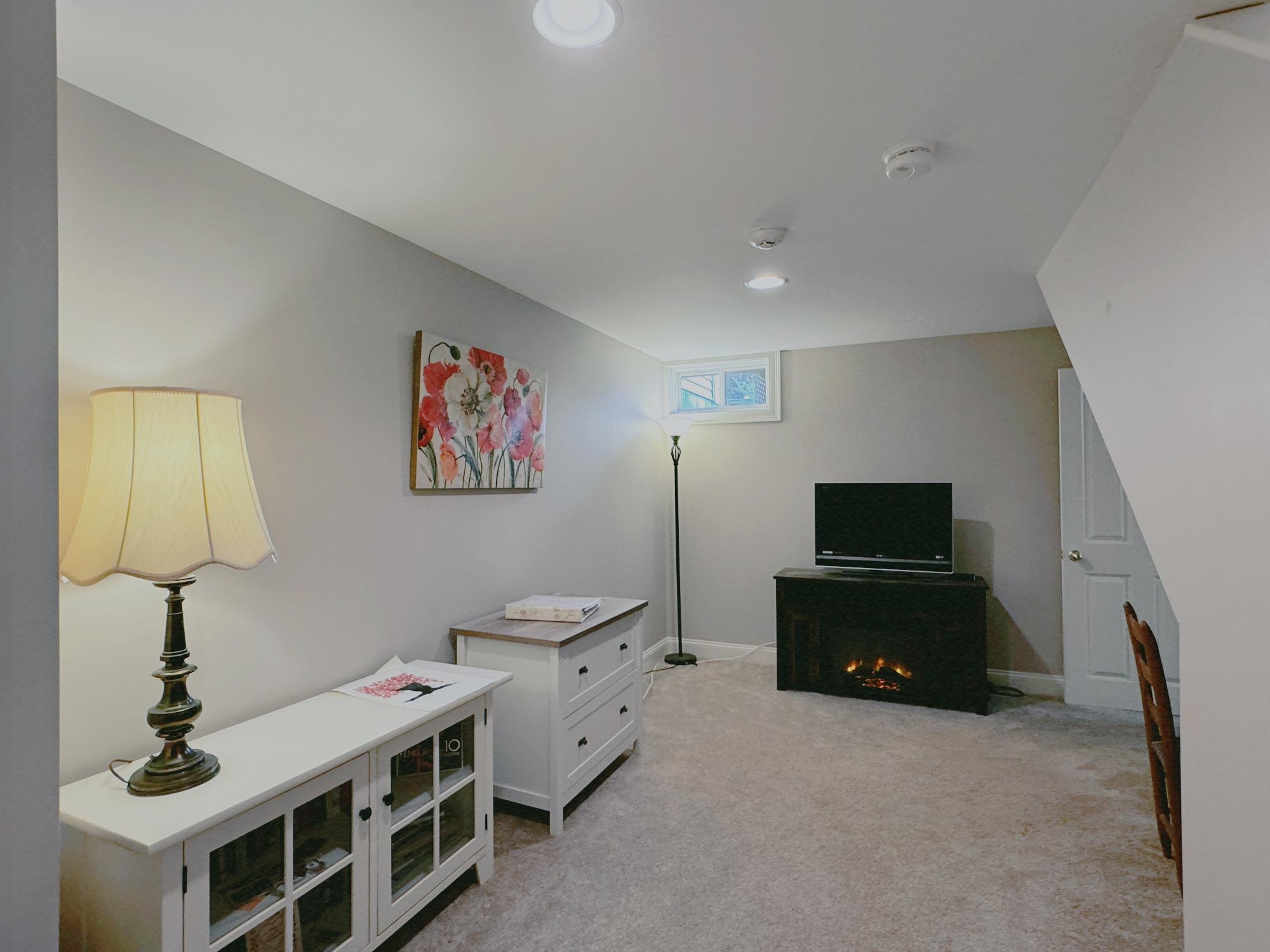 72 School Street, Unit U2 Concord, NH 03301 - Photo 37 of 47 Gallery Image 37