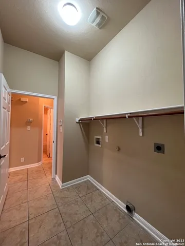 a view of a storage & utility room