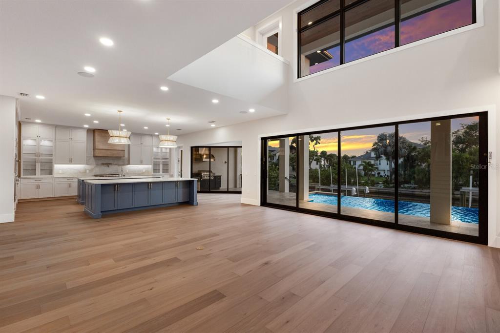 4544 Woodside Road Sarasota, FL 34242 - Photo 13 of 94 Gallery Image 13
