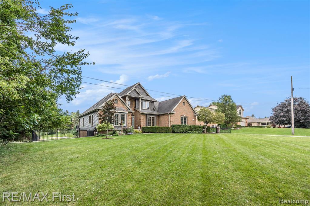 53200 Baker Road Chesterfield, MI 48047 - Photo 3 of 40