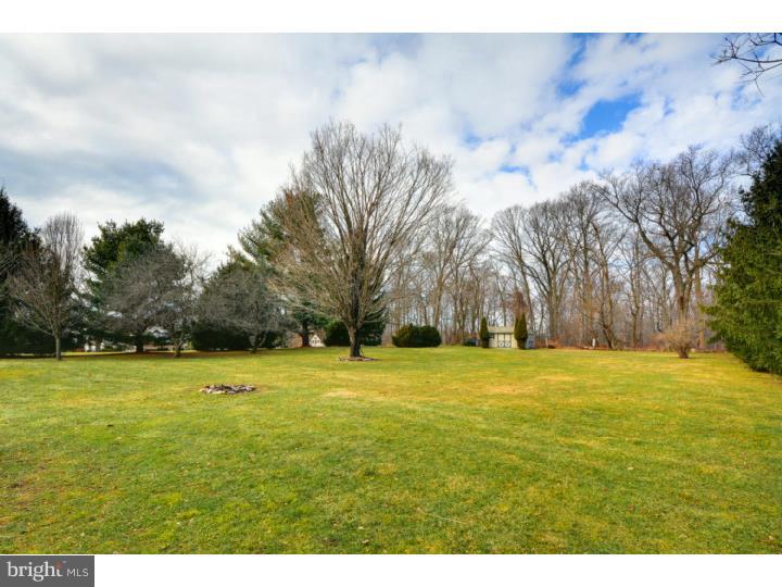 105 Governors Circle Downingtown, PA 19335 - Photo 22 of 25 Back Yard