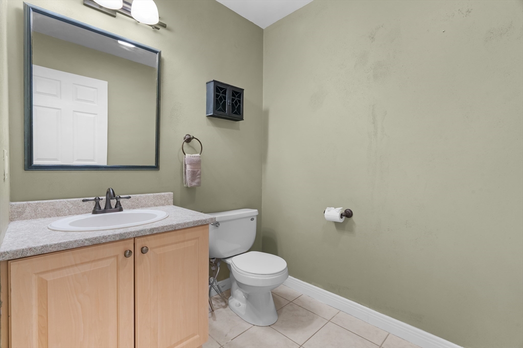179 Littleton Road, Unit 3 Chelmsford, MA 01824 - Photo 3 of 13
