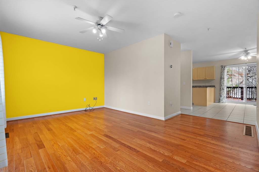 179 Littleton Road, Unit 3 Chelmsford, MA 01824 - Photo 6 of 13