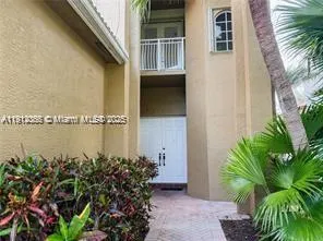 a view of livingroom with furniture