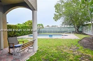 a view of entryway and hall