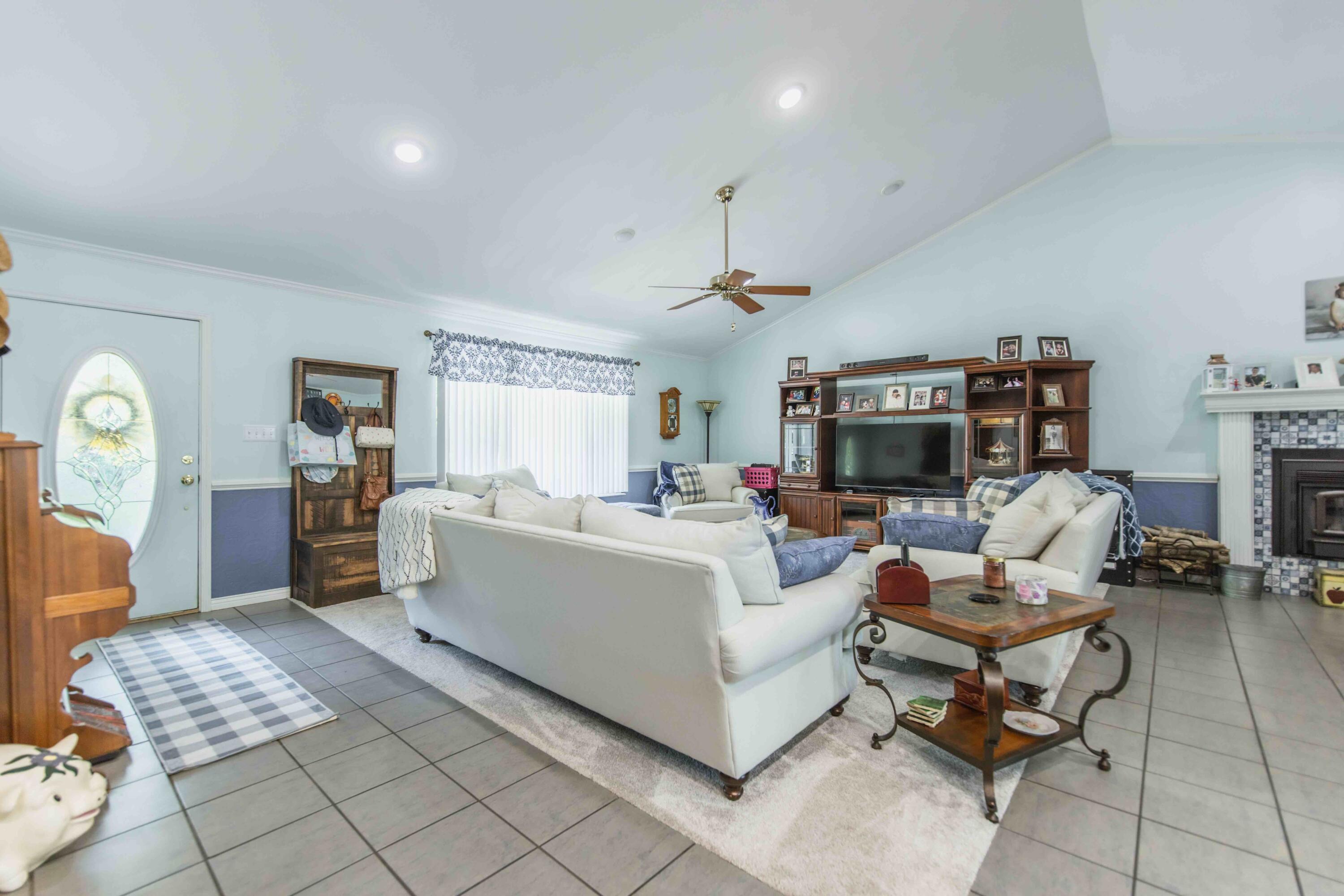 519 Right Angle Road Winchester, KY 40391 - Photo 13 of 70 118A756712