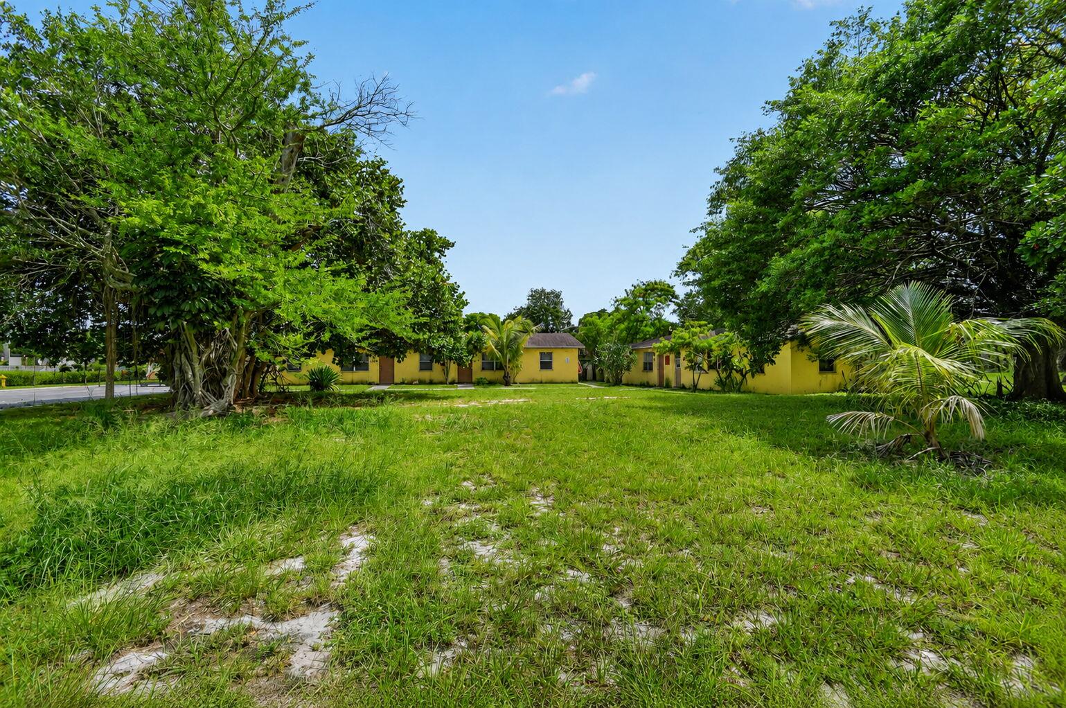 4537 Coconut Road Lake Worth, FL 33461 - Photo 38 of 55 30-web-or-mls-NEW (2)