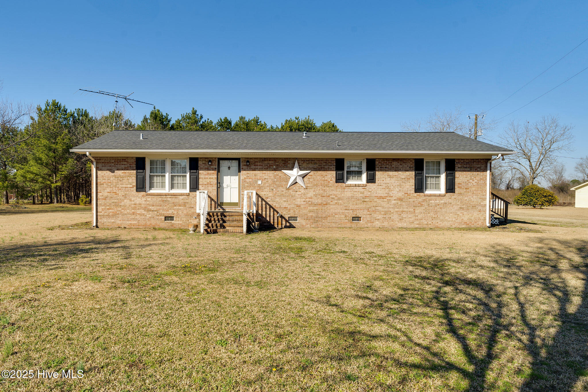 611 Blind Bridge Road Magnolia, NC 28453 - Photo 1 of 21 611blindbridge1