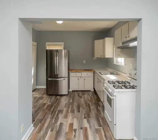 $325,000 | 206 West Main Street, Middletown, NY 10940