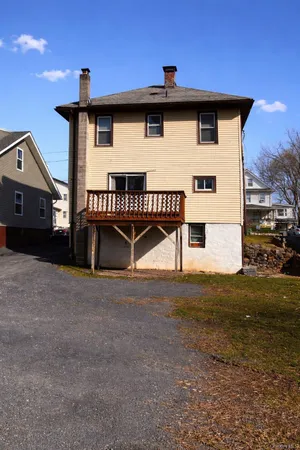 $325,000 | 206 West Main Street, Middletown, NY 10940