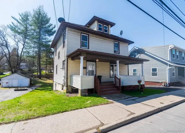 $325,000 | 206 West Main Street, Middletown, NY 10940