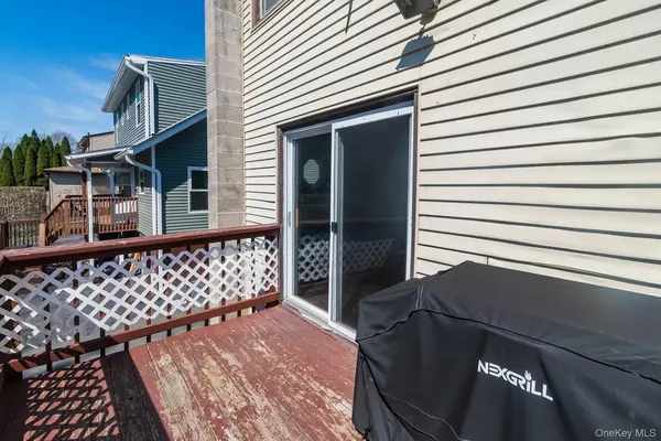 $325,000 | 206 West Main Street, Middletown, NY 10940