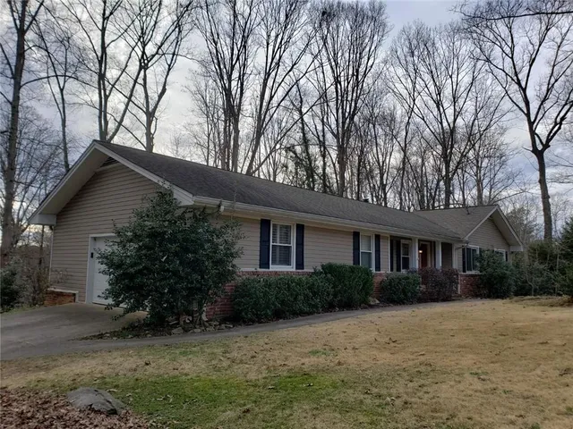 $3,000 | 3740 Clubland Drive, Marietta, GA 30068