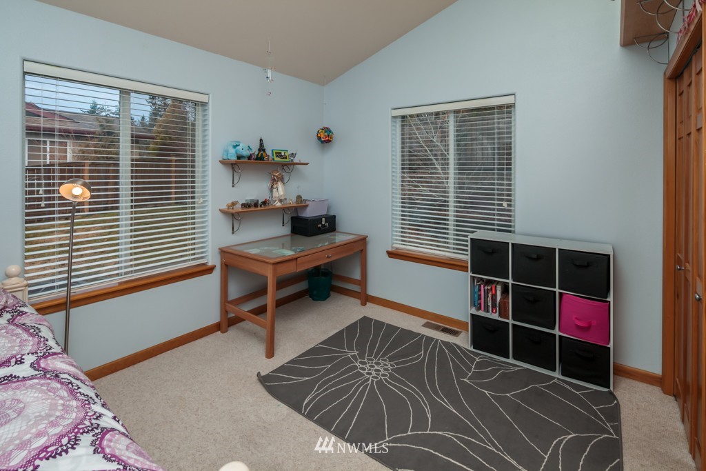 2216 Hawk Way Bellingham, WA 98229 - Photo 15 of 23 Gallery Image 15