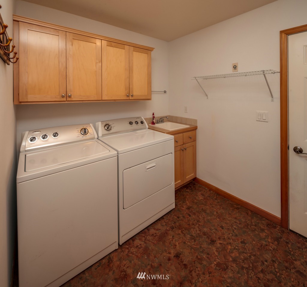 2216 Hawk Way Bellingham, WA 98229 - Photo 22 of 23 Gallery Image 22