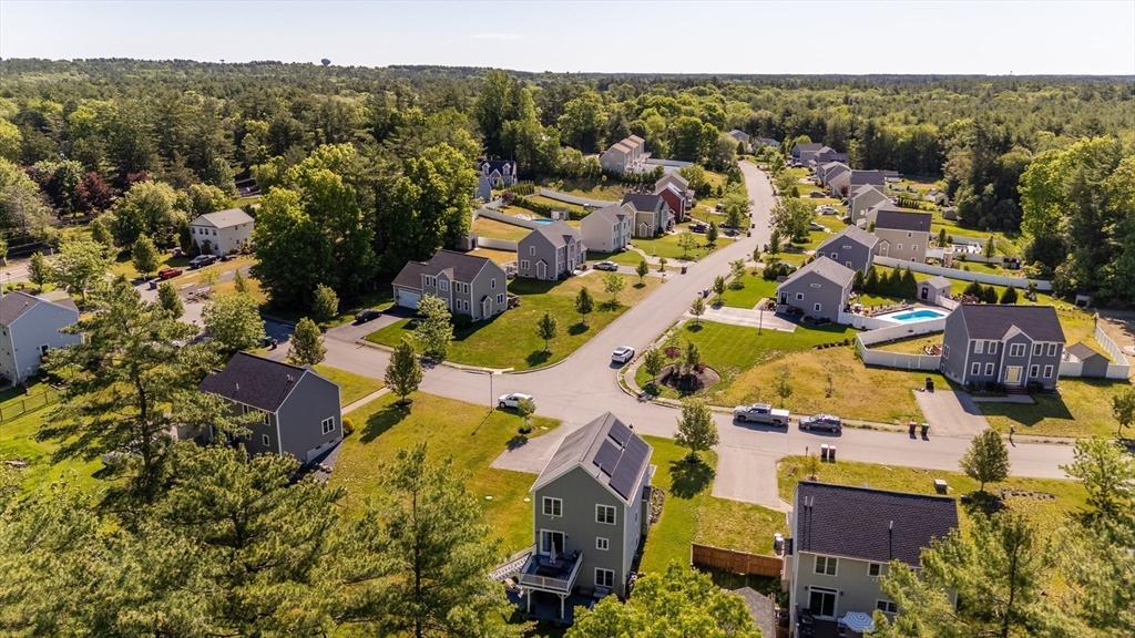 44 Brookside Drive, Unit 44 Hanson, MA 02341 - Photo 3 of 36