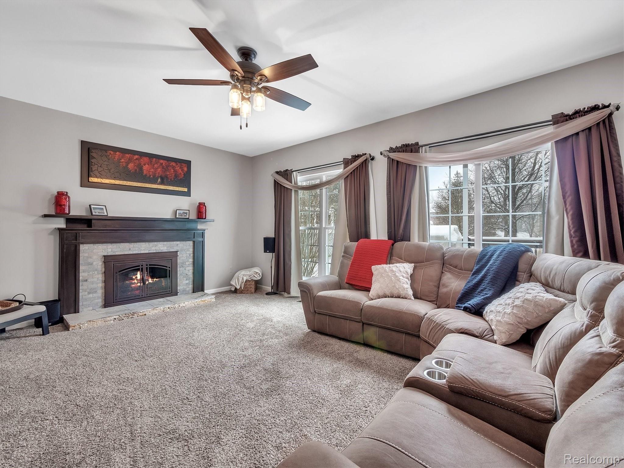 163 Whitney Drive Rochester, MI 48307 - Photo 12 of 42 38-163-Whitney-Dr- (17).jpg