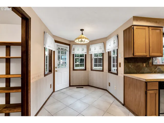 $580,000 | 12239 Southeast Ashley Street, Clackamas, OR 97015