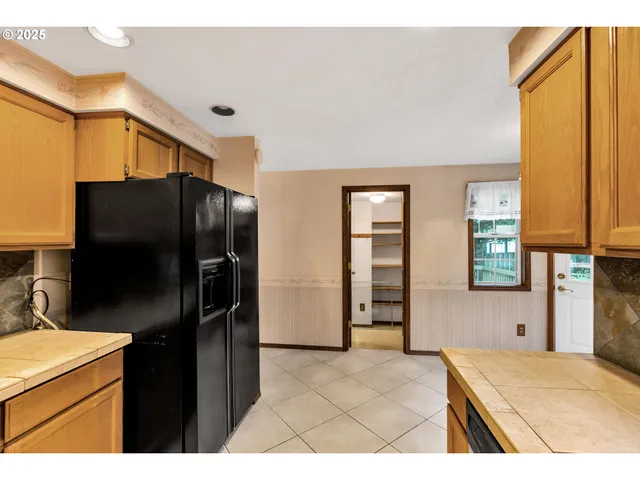 $580,000 | 12239 Southeast Ashley Street, Clackamas, OR 97015