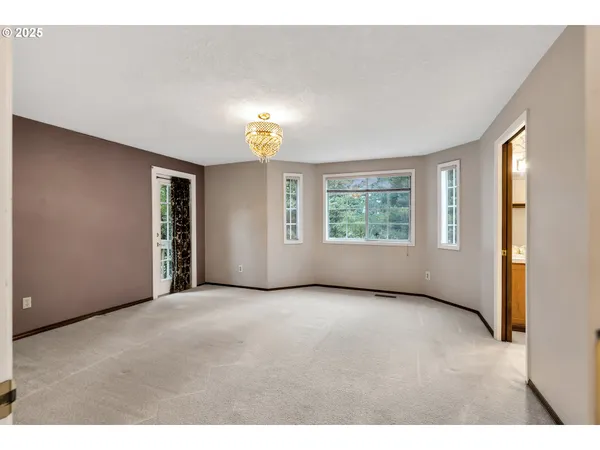 $570,000 | 12239 Southeast Ashley Street, Clackamas, OR 97015