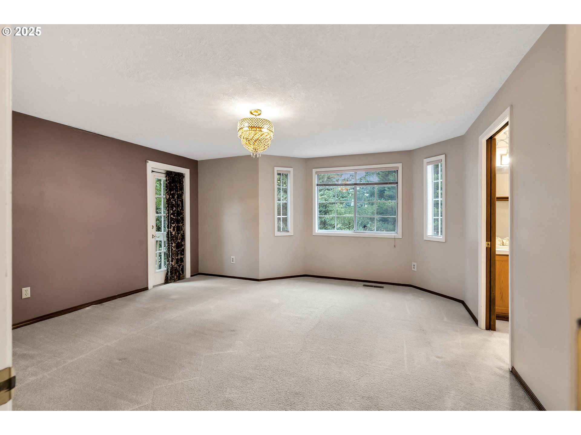 12239 Southeast Ashley Street Clackamas, OR 97015 - Photo 24 of 48