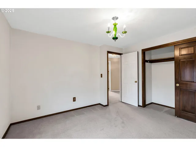 $580,000 | 12239 Southeast Ashley Street, Clackamas, OR 97015