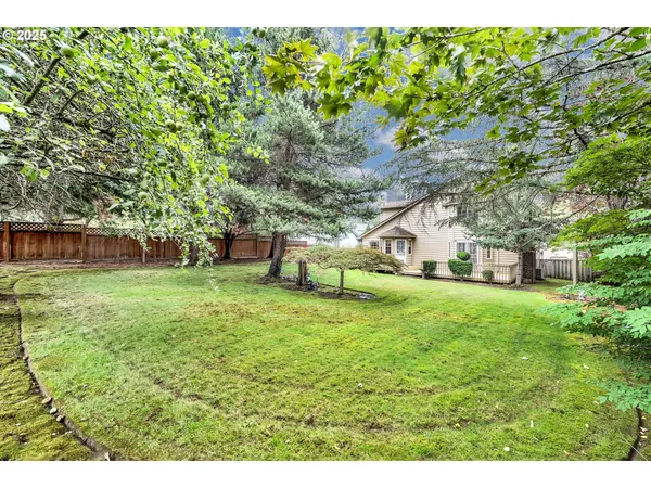 $570,000 | 12239 Southeast Ashley Street, Clackamas, OR 97015