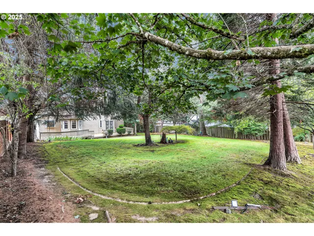 $580,000 | 12239 Southeast Ashley Street, Clackamas, OR 97015