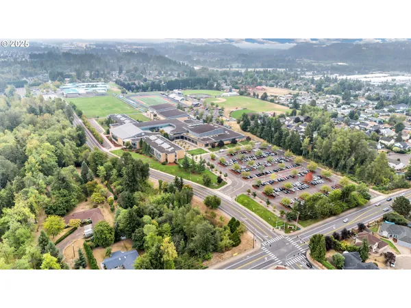 $570,000 | 12239 Southeast Ashley Street, Clackamas, OR 97015