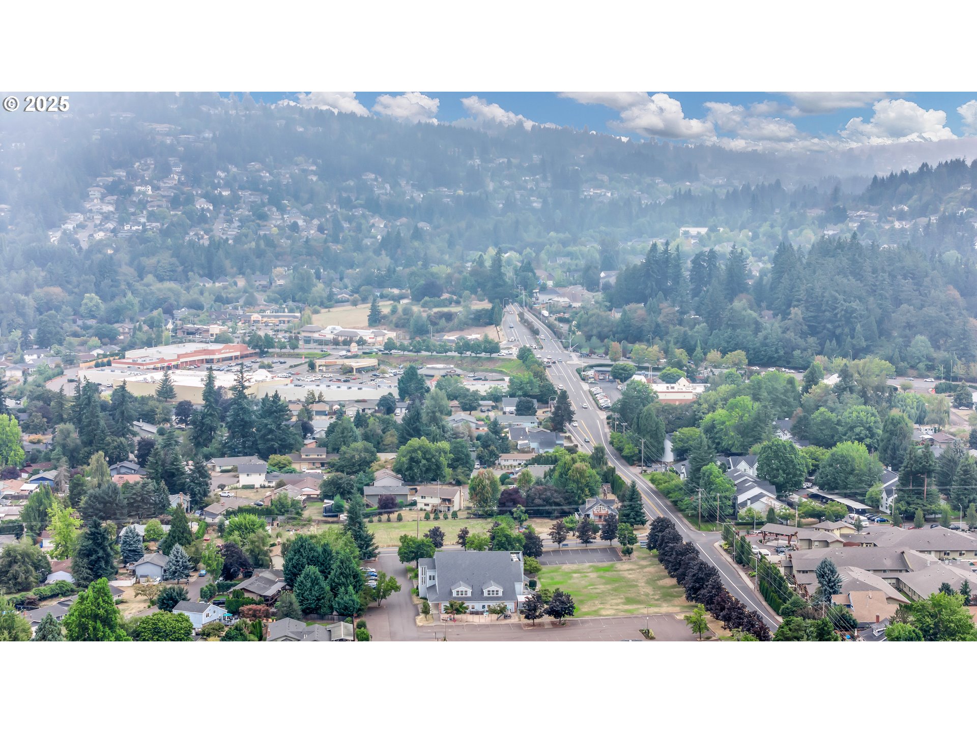 12239 Southeast Ashley Street Clackamas, OR 97015 - Photo 46 of 48