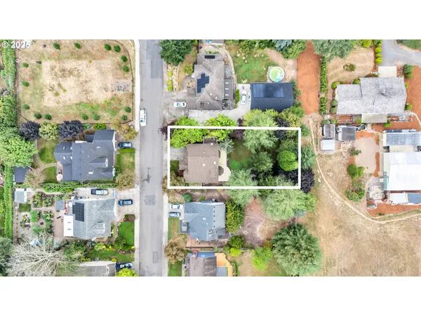 $570,000 | 12239 Southeast Ashley Street, Clackamas, OR 97015