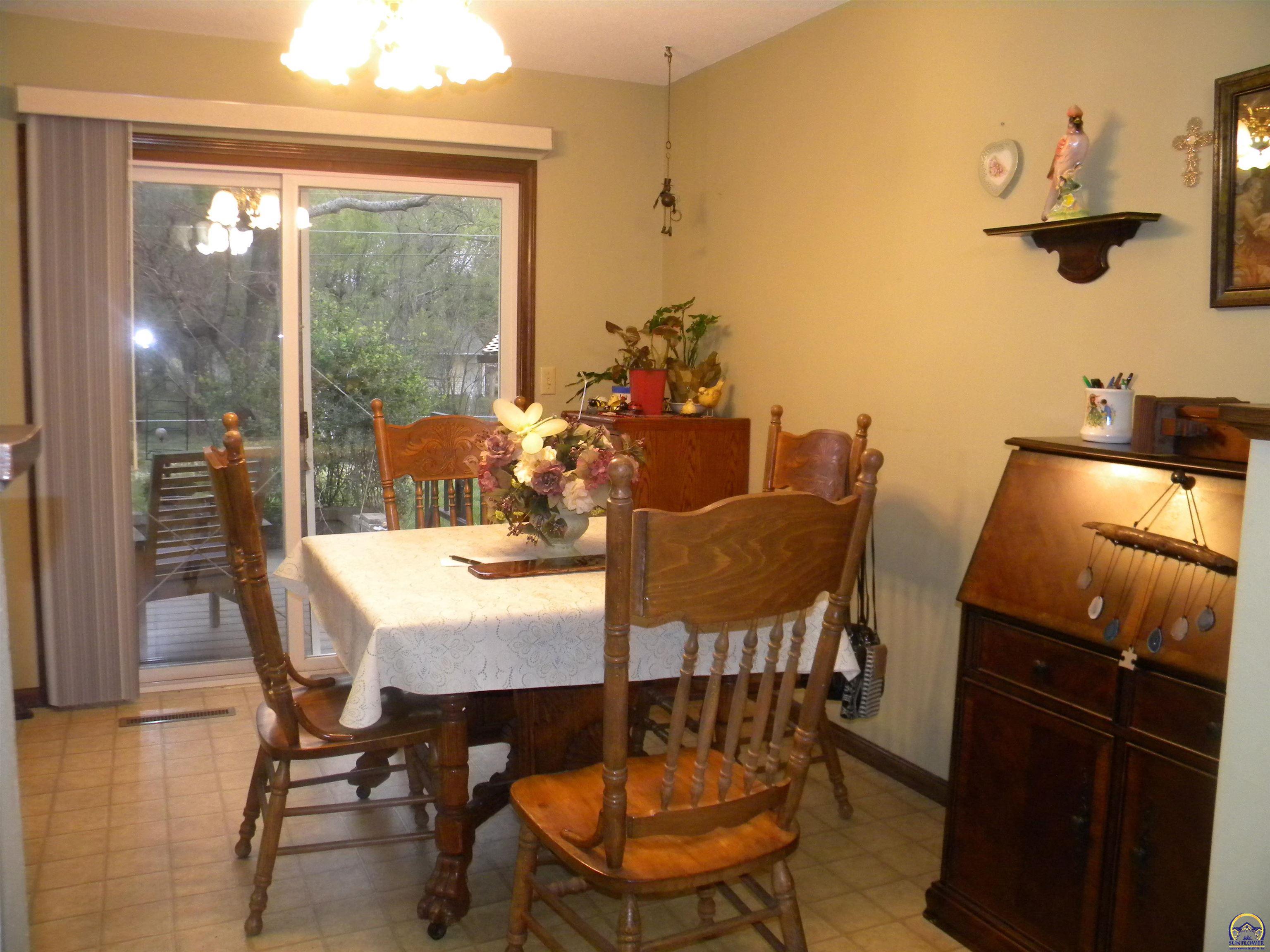 313 West 7th Street Lebo, KS 66856 - Photo 9 of 19