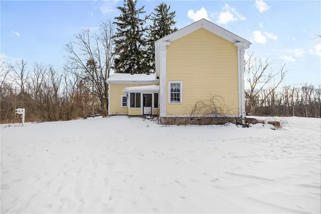 $274,900 | 1527 Quaker Road, Macedon, NY 14502