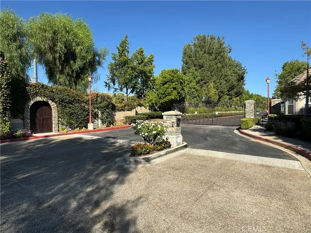 $4,300 | 26900 Seurat Lane, Valencia, CA 91355