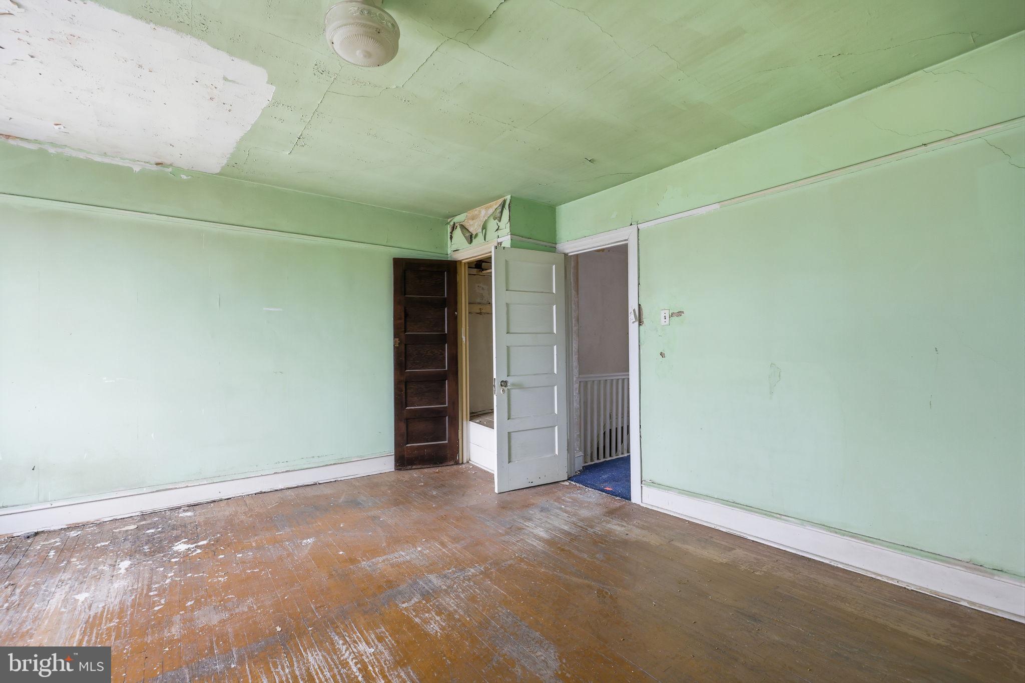 7121 Radbourne Road Upper Darby, PA 19082 - Photo 11 of 14
