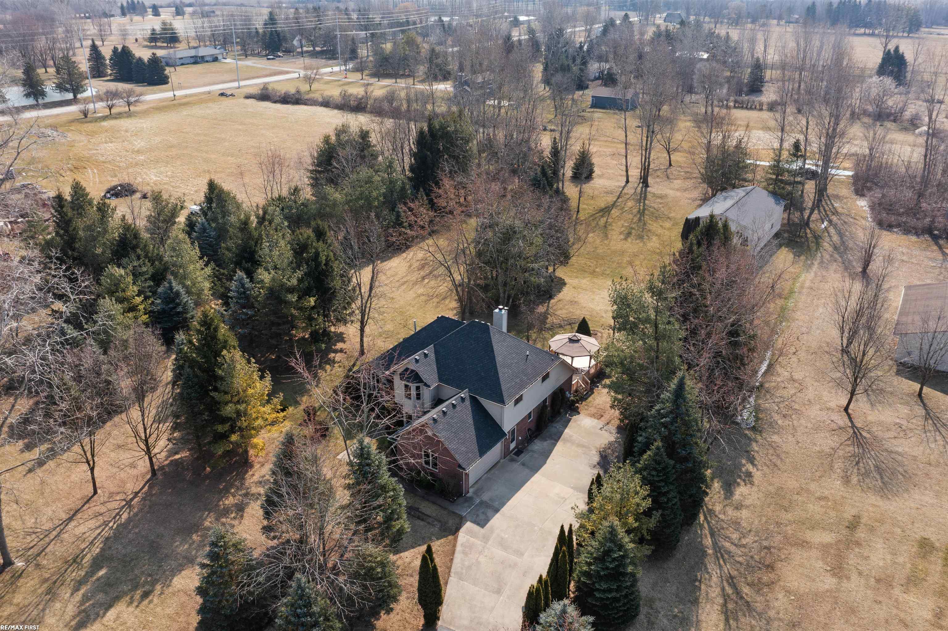 31900 Armada Ridge Road Richmond, MI 48062 - Photo 50 of 56 50134518-578ca529-8e87-4976-937e-e6d0c13ef8c5.JPG