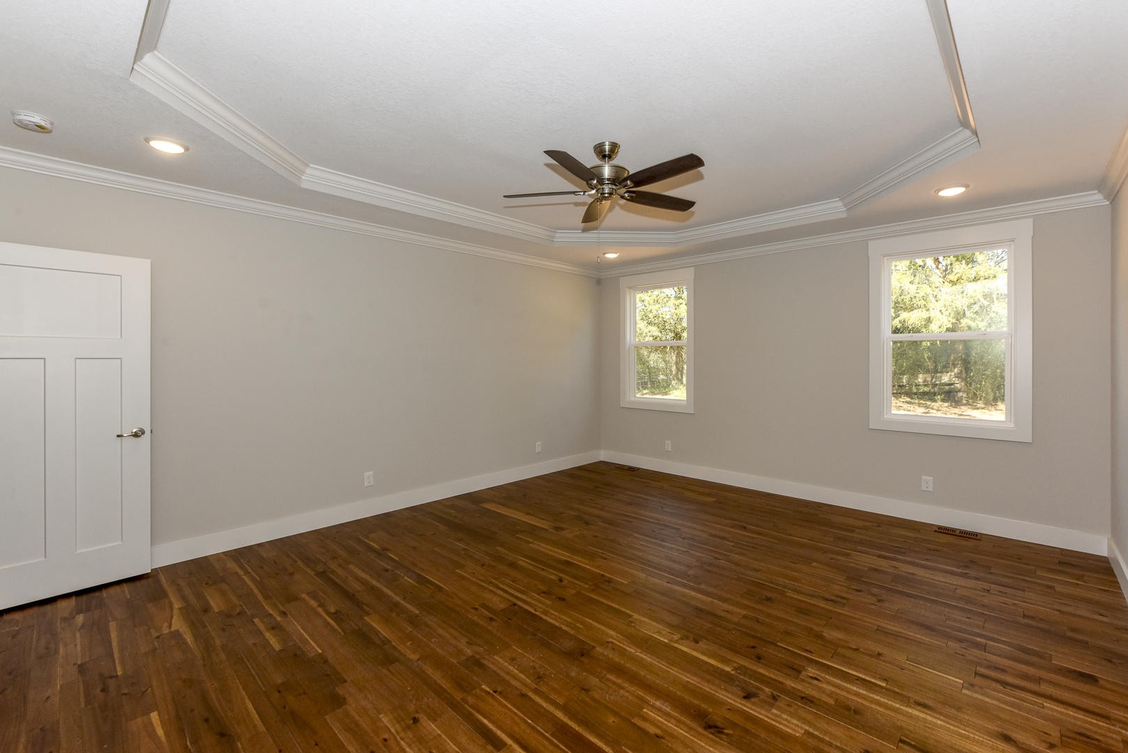 3059 New Blockhouse Road Maryville, TN 37803 - Photo 24 of 33 a view of empty room with wooden floor and fan
