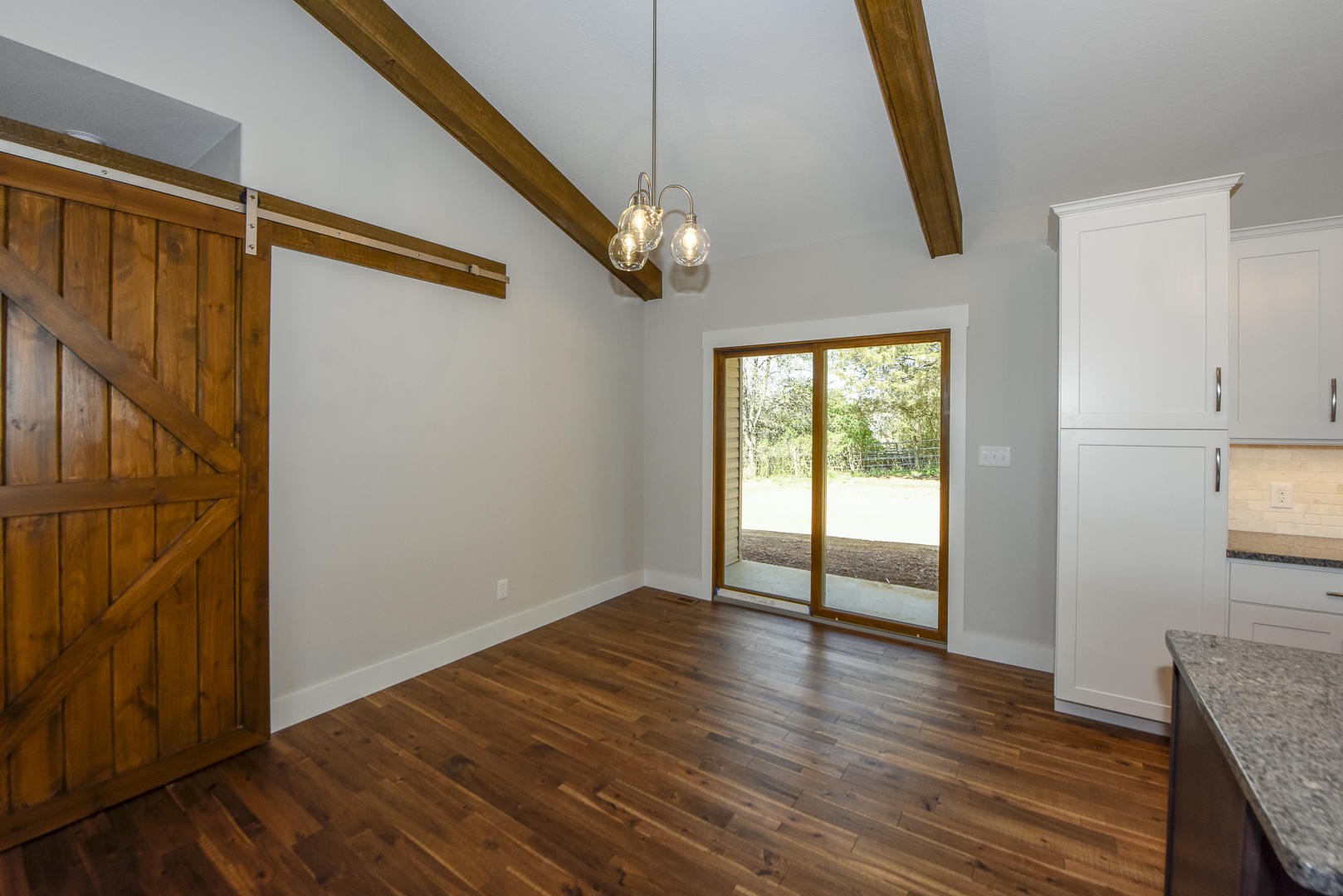 3059 New Blockhouse Road Maryville, TN 37803 - Photo 9 of 33 a view of entryway with wooden floor