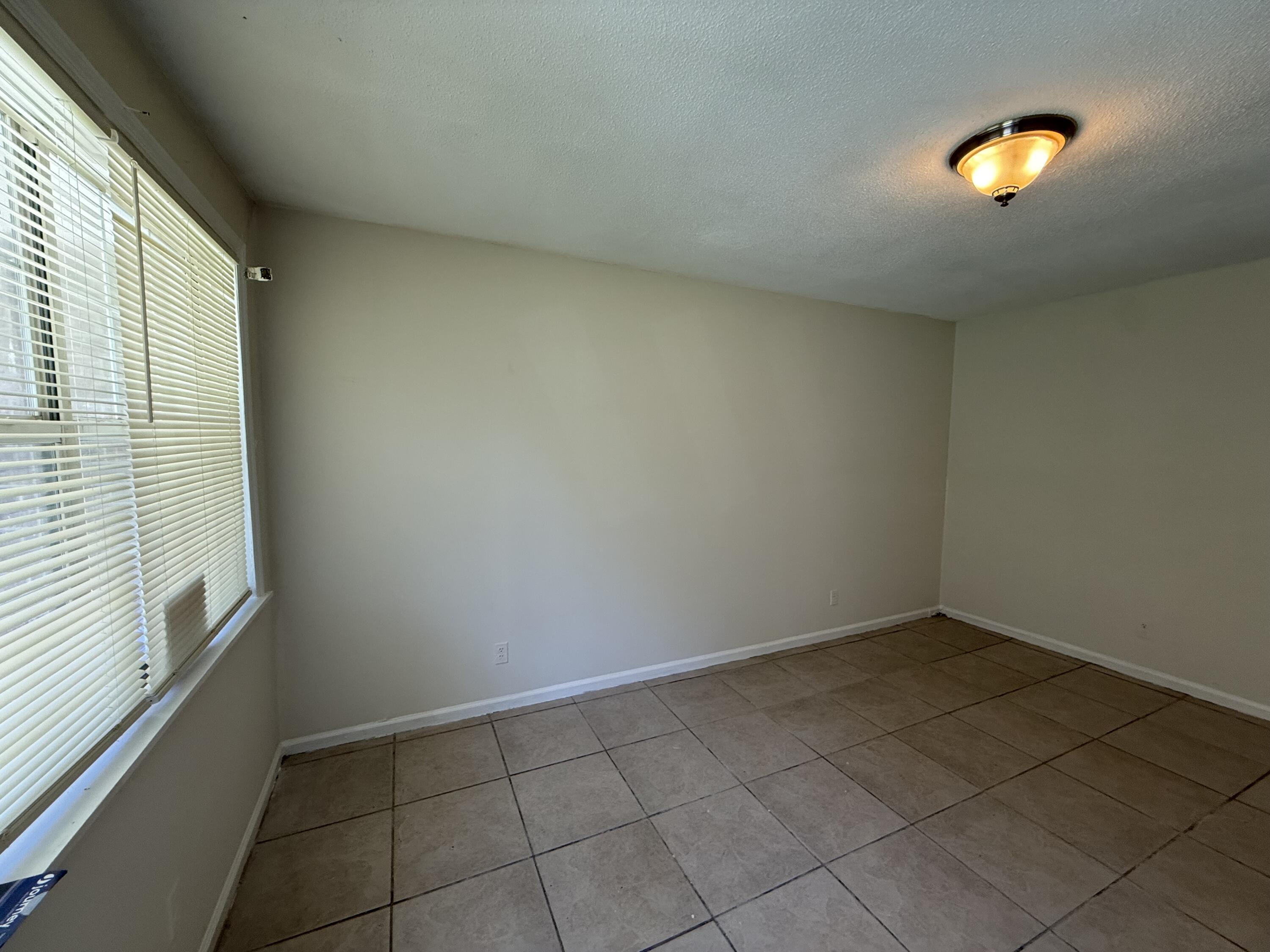 9 Pratt Street Charleston, SC 29407 - Photo 2 of 24