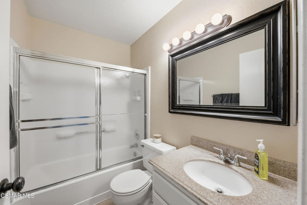 1245 Fitzgerald Road, Unit E Simi Valley, CA 93065 - Photo 20 of 37