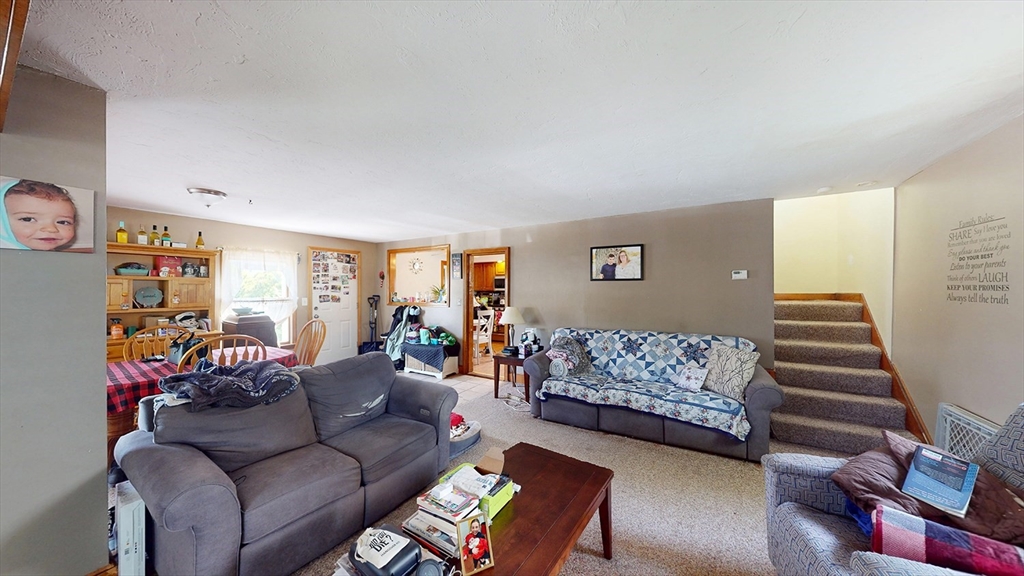 34 Trenton Road Dedham, MA 02026 - Photo 4 of 32