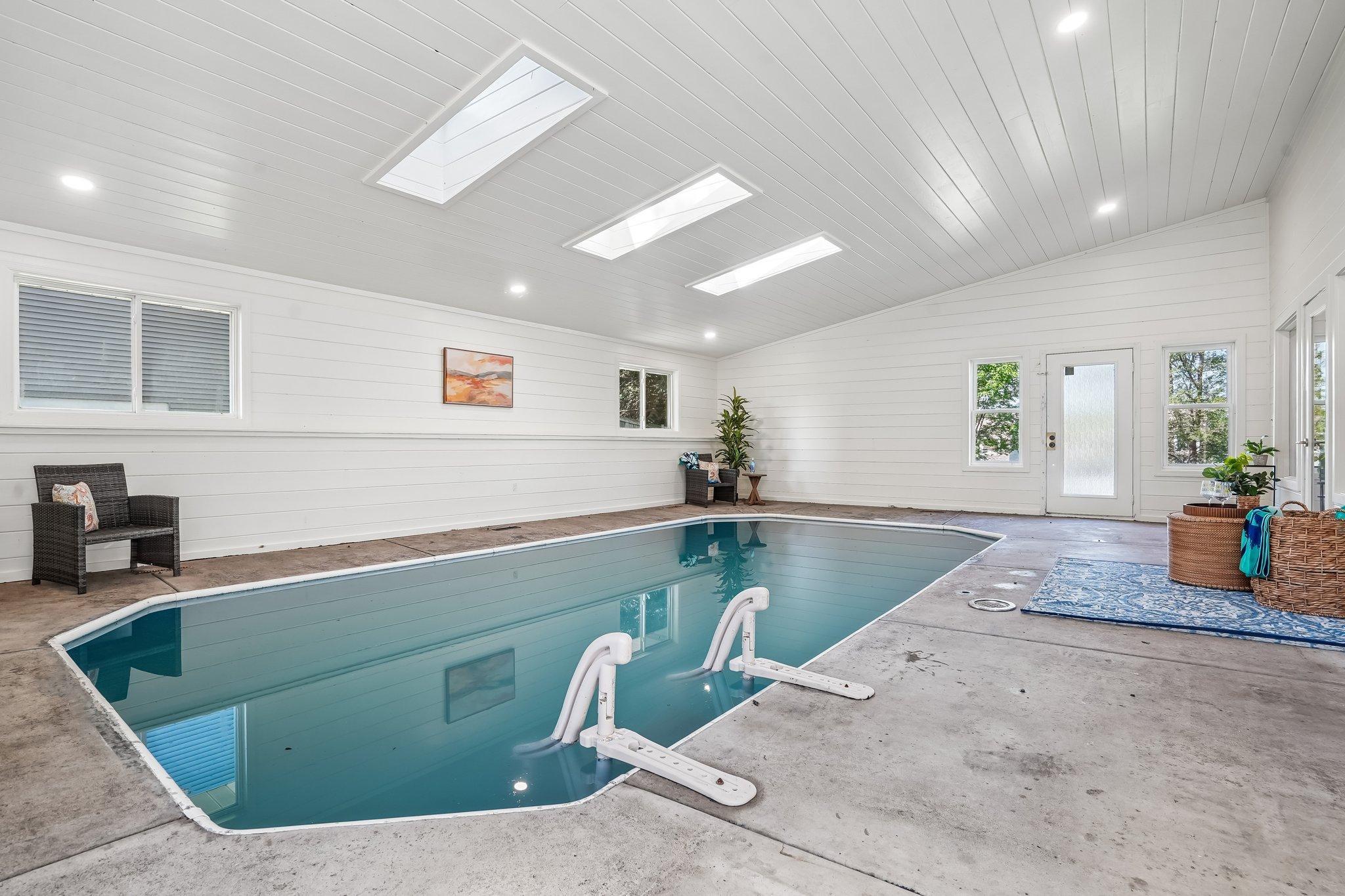 425 Crestview Drive South Maplewood, MN 55119 - Photo 51 of 82