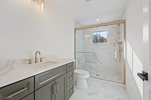 $1,349,000 | 1 Willow Place, East Hanover, NJ 07936