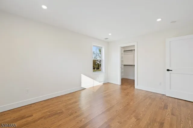 $1,349,000 | 1 Willow Place, East Hanover, NJ 07936